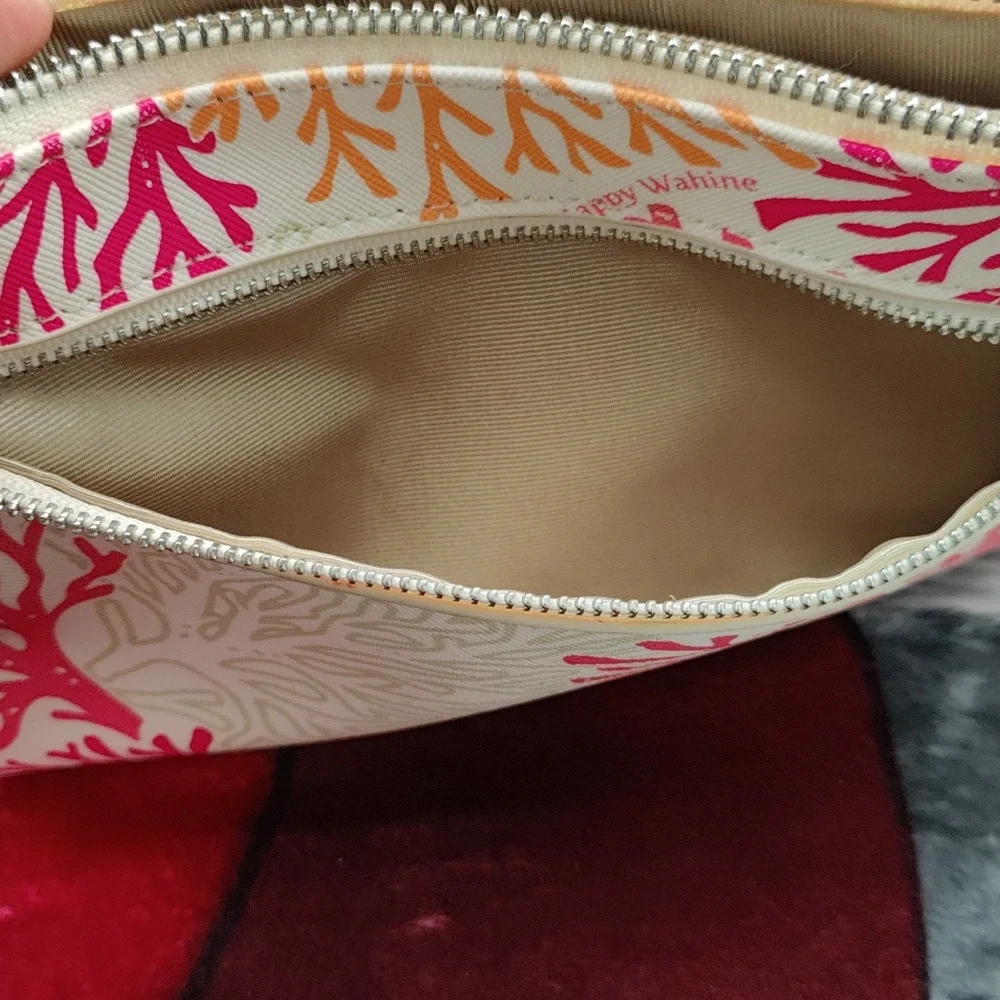 Happy Wahine Pouch